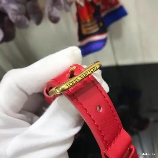 BUMBAG WAVE VUITTON NEW LOUIS 0522